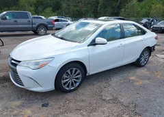 2017 Toyota Camry Xle V6 — фото 2