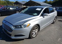 2016 Ford Fusion Se — фото 2