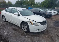 2012 Nissan Altima 3.5 Sr — фото 1