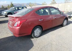 2019 Nissan Versa 1.6 SV — фото 4