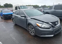 2017 Nissan Altima 2.5 SR — фото 1