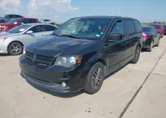 2018 Dodge Grand Caravan Gt — фото 2