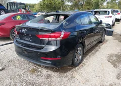 2018 Hyundai Elantra Sel — фото 4