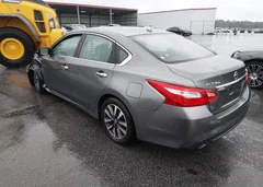 2017 Nissan Altima 2.5 Sv — фото 3