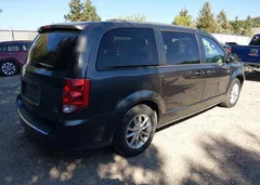 2016 Dodge Grand Caravan Sxt — фото 4