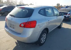 2010 Nissan Rogue S — фото 4