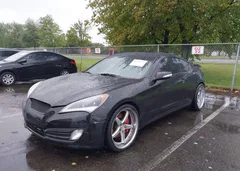 2012 Hyundai Genesis 3.8 Track — фото 6