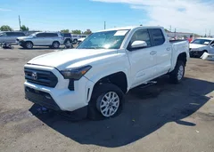 2026 Toyota Tacoma Sr5 — фото 2