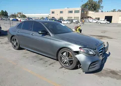 2019 Mercedes-Benz E 300 — фото 1