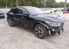 2023 Ford Mustang Mach-E Premium — фото 1