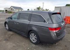 2016 Honda Odyssey Se — фото 3