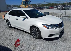 2017 Nissan Altima 2.5 SV — фото 1