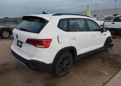 2022 Volkswagen Taos 1.5T S — фото 4
