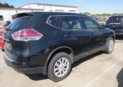 2016 Nissan Rogue S — фото 4