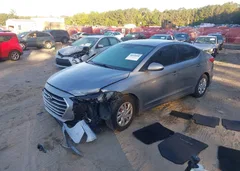 2017 Hyundai Elantra Se — фото 2