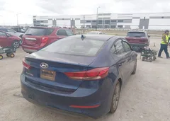 2018 Hyundai Elantra Sel — фото 4