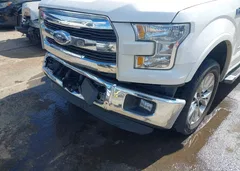 2015 Ford F-150 Lariat — фото 6