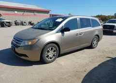 2013 Honda Odyssey Ex-L — фото 2