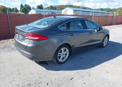 2018 Ford Fusion Se — фото 4