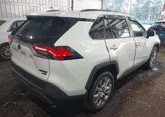 2019 Toyota Rav4 Limited — фото 4