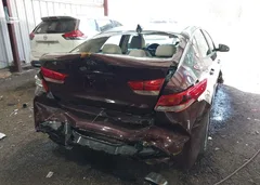 2016 Kia Optima LX — фото 6