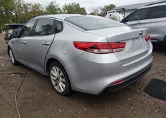 2016 Kia Optima LX — фото 3