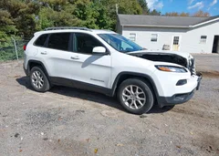 2017 Jeep Cherokee Latitude 4X4 — фото 1