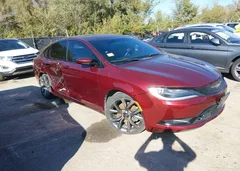2016 Chrysler 200 S — фото 1
