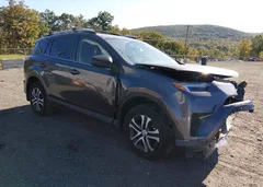 2016 Toyota Rav4 Le — фото 1
