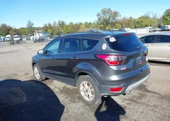 2017 Ford Escape SE — фото 3