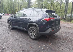 2025 Toyota Rav4 Xle Premium — фото 3