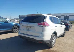 2015 Nissan Rogue S — фото 4