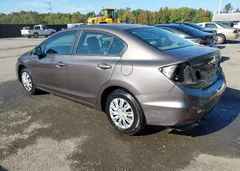 2013 Honda Civic LX — фото 3