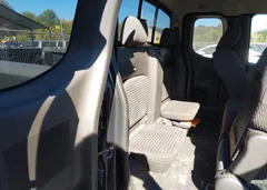 2010 Nissan Frontier SE — фото 8