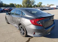 2017 Honda Civic LX — фото 3