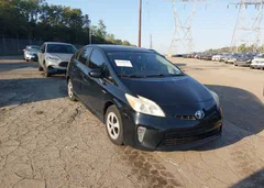 2013 Toyota Prius Three — фото 1