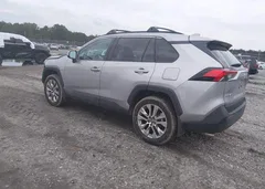 2025 Toyota Rav4 Xle Premium — фото 3