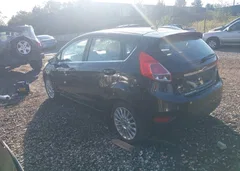 2014 Ford Fiesta Titanium — фото 3