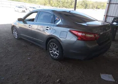 2016 Nissan Altima 2.5 S — фото 3