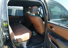 2025 Toyota Tundra Hybrid 1794 Edition Crewmax 5.5' Bed — фото 8