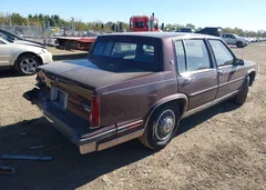 1988 Cadillac Deville — фото 4