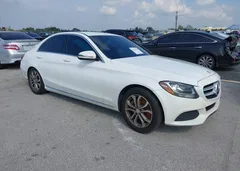 2017 Mercedes-Benz C 300 — фото 1