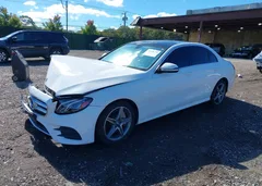 2017 Mercedes-Benz E 300 4Matic — фото 2