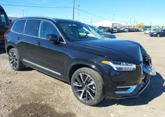 2025 Volvo Xc90 B5 Plus — фото 1