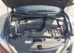 2017 Nissan Altima 2.5 SV — фото 10