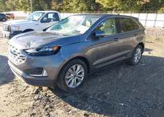 2022 Ford Edge Titanium — фото 2