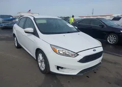 2017 Ford Focus SE — фото 1