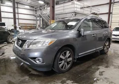 2016 Nissan Pathfinder Platinum — фото 2