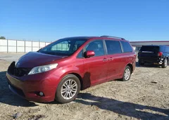 2015 Toyota Sienna Xle Premium 8 Passenger — фото 2