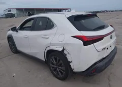 2019 Lexus UX 200 F Sport — фото 3